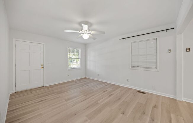 Updated Ranch in North Raleigh, New Floors and Paint, Rear Deck, Pet Friendly!