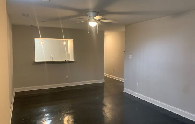 2 beds, 2 baths, 914 sqft, $1,525, Unit APT A