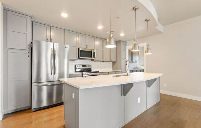 Modern 3-Bedroom Condo in Convenient Location