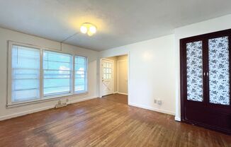 3 beds, 1 bath, $1,075