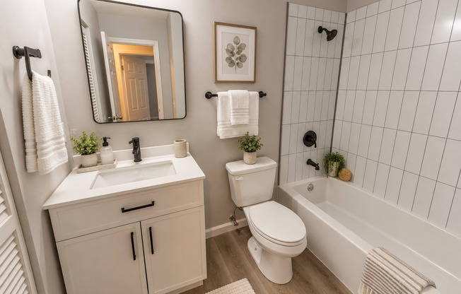 1 bed, 1 bath, 750 sqft, $1,045, Unit 1016