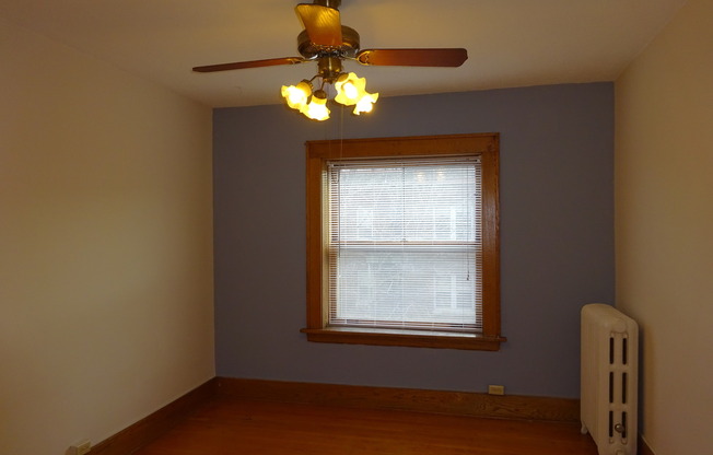 Studio, 1 bath, 330 sqft, $725, Unit 305