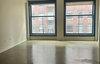 1 bed, 1 bath, 691 sqft, $1,875, Unit #906