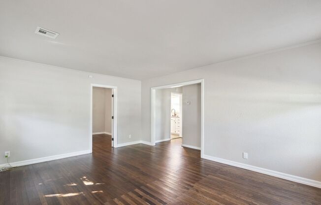 $500 Off The First Months Rent!! Location, Light & Lifestyle! 3-Bedroom Tulsa Beauty Near TU!