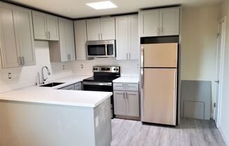 NEWLY REMODELED Apartment in Brisbane