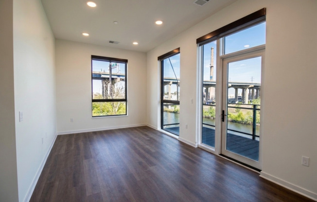 2 beds, 1 bath, 983 sqft, $3,250, Unit 513