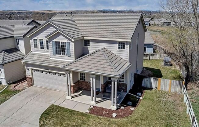Beautiful home for rent Parker CO on corner lot