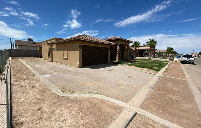 HOME FOR RENT IN CLINT