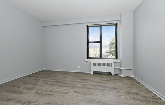 1 bed, 1 bath, 850 sqft, $995, Unit 7200 - 201