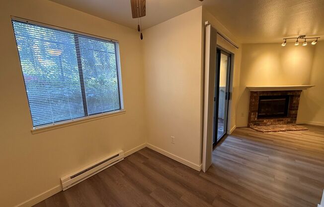 1 bed, 1 bath, 650 sqft, $1,500, Unit A102