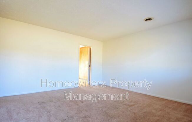 4738 ROSEHILL RD
