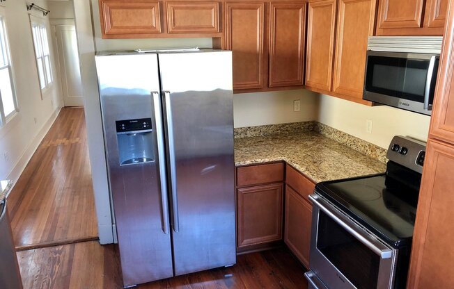 2BD/1BA w/ Sun Room only Blocks from Bayou St. John and City Park