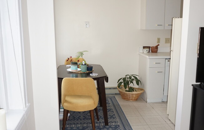 1645 COMMONWEALTH AVE