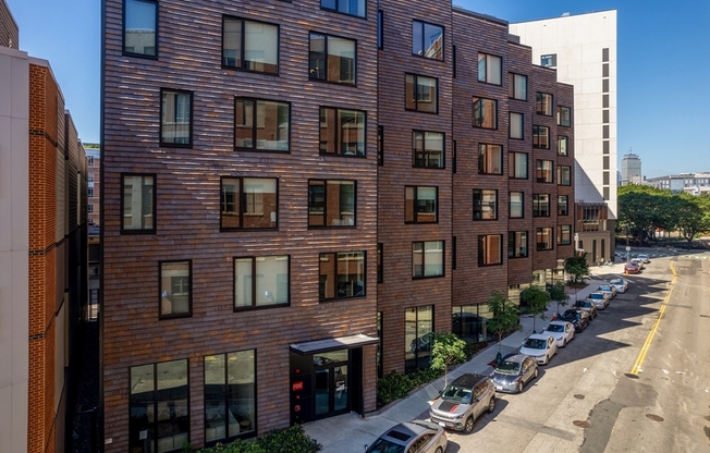 Studio, 1 bath, 451 sqft, $2,800, Unit 401