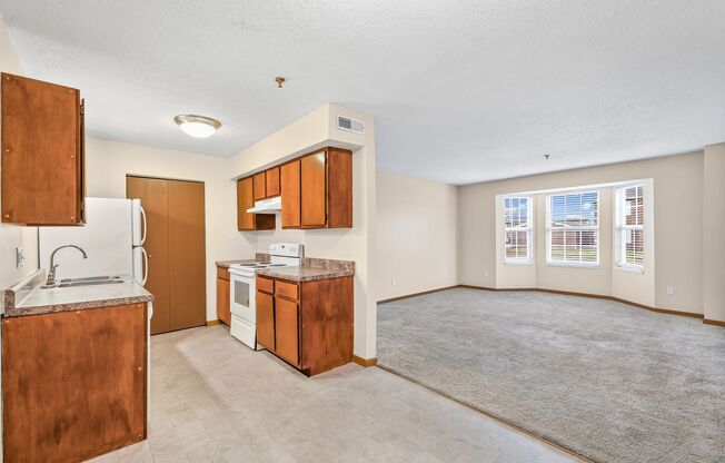 3 beds, 2 baths, 1,100 sqft, $1,150, Unit 2B