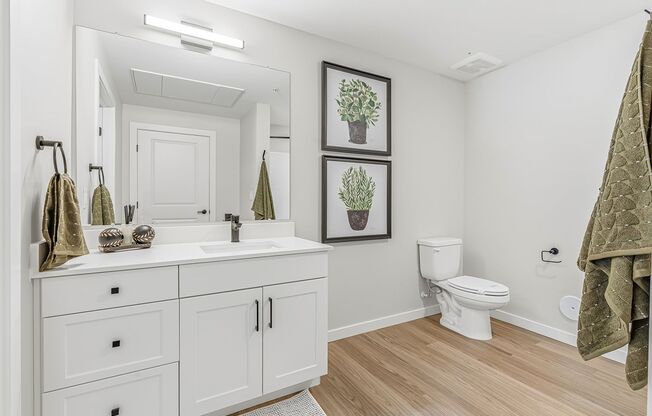 1 bed, 1 bath, 722 sqft, $1,475, Unit 1-208