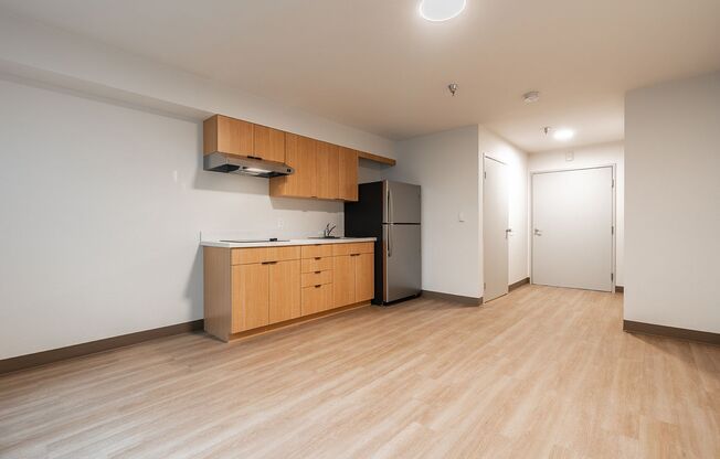 Studio, 1 bath, $2,712