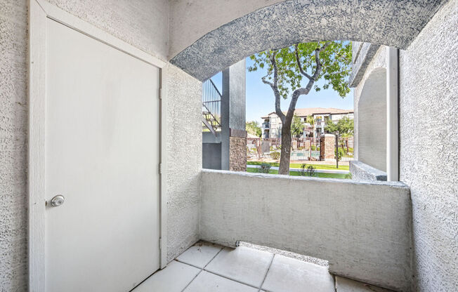 3 beds, 2 baths, 1,152 sqft, $1,669