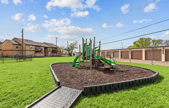 2 beds, 1 bath, $1,475, Unit 119