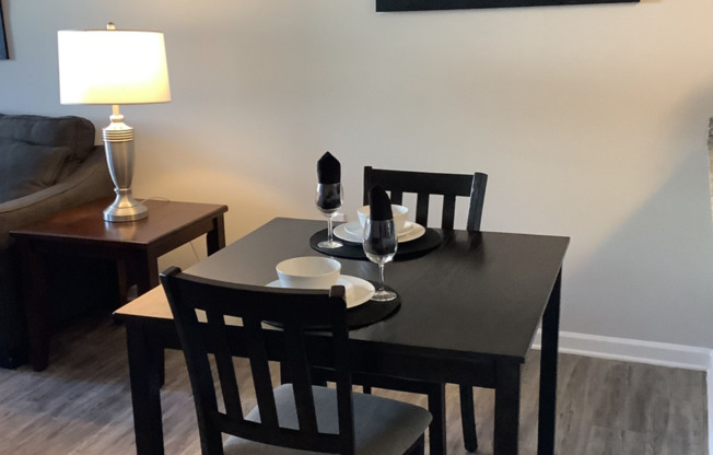 1 bed, 1 bath, 756 sqft, $4,290, Unit 3049-107