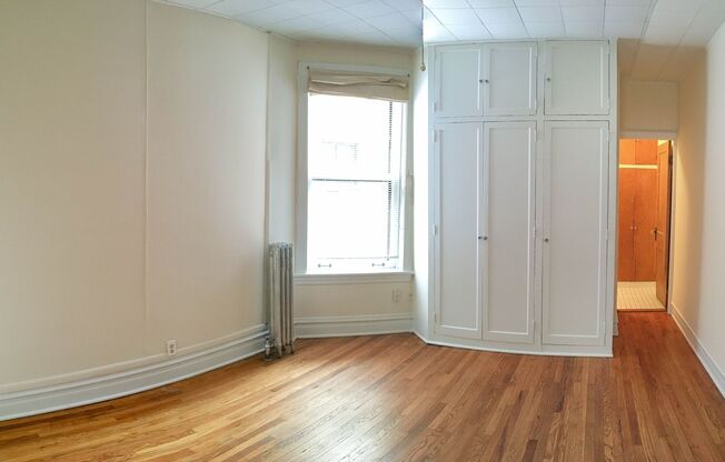 5440-42 N Winthrop Ave