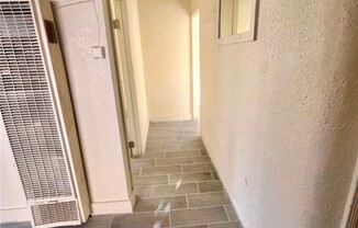 1448 W 106 ST