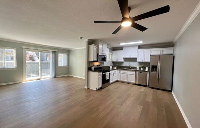 2 beds, 1.5 baths, 900 sqft, $3,060, Unit E08