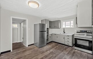 Charming 1 bedroom home in Baldwin available June 1!