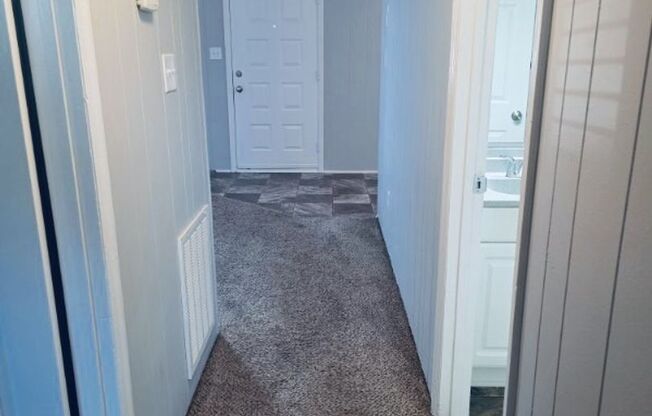 2 beds, 1 bath, 768 sqft, $895, Unit 3620-G