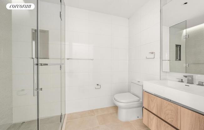 1 bed, 1 bath, 861 sqft, $5,950, Unit 2R