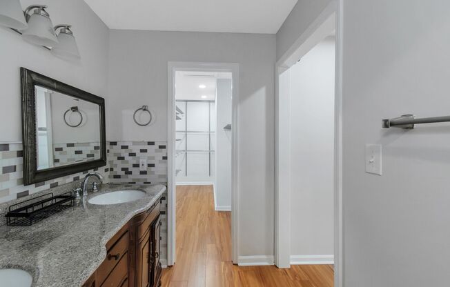 3 beds, 2 baths, $2,800