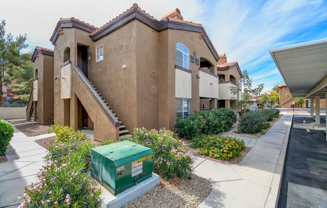 2 beds, 2 baths, $1,700, Unit # 41 2067