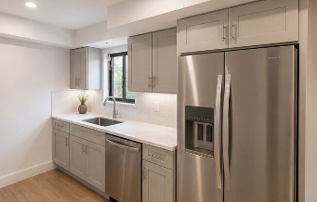 Modern Pet-Friendly 2BR in Washington Square with Parking, Balcony & In-Unit Laundry