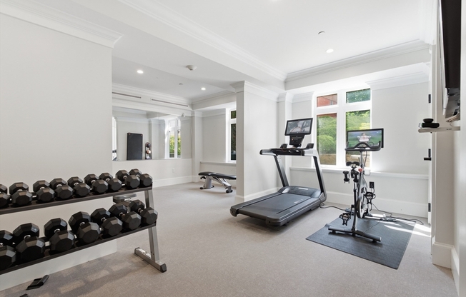 2 beds, 1 bath, 939 sqft, $3,475, Unit 106