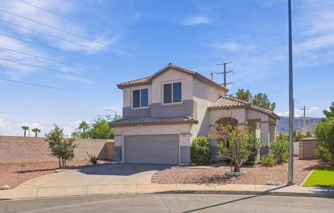 Beautiful Two Story Home in Henderson!
