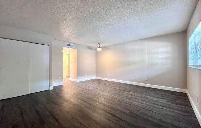 1 bed, 1 bath, 700 sqft, $1,449, Unit 219