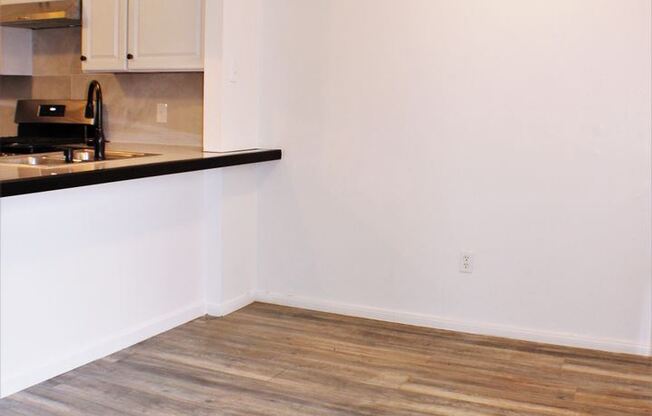 2200 Cedro Ct Unit B