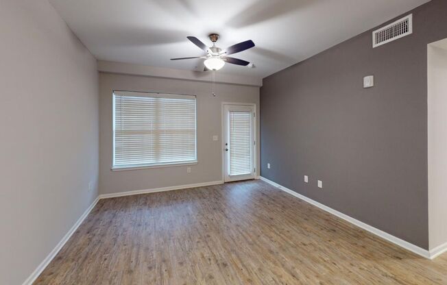 3 beds, 2 baths, 1,175 sqft, $1,899