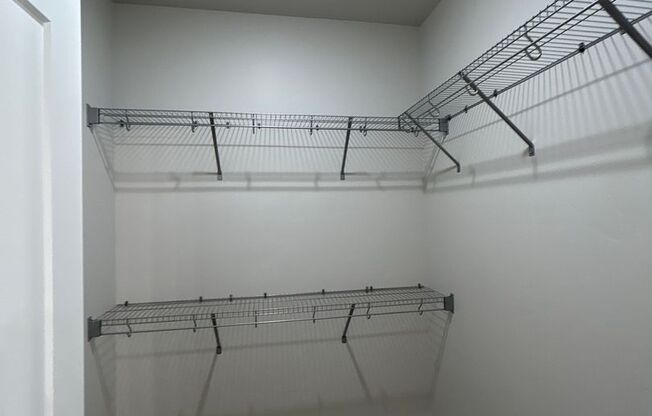 2 beds, 2 baths, 1,089 sqft, $2,295, Unit SFR 927 - 20689