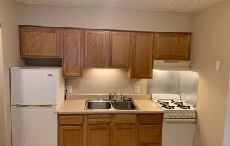 1 bed, 1 bath, 730 sqft, $825, Unit Unit #2