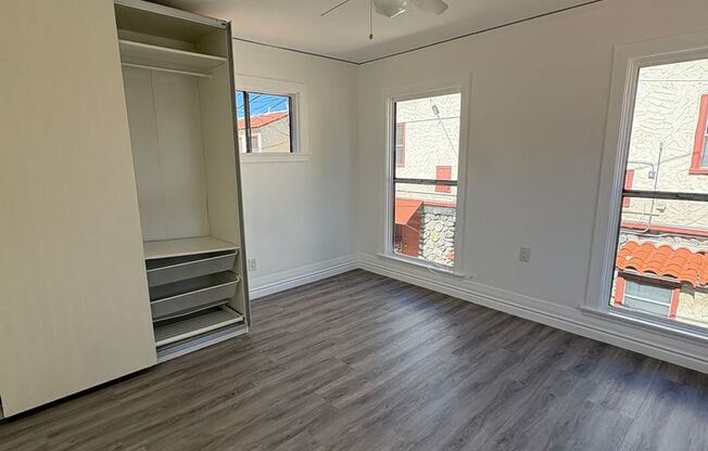 2 beds, 1 bath, 800 sqft, $2,095, Unit 691.5