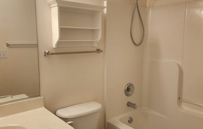 2 beds, 2 baths, $1,675