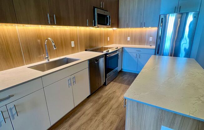 1 bed, 1 bath, 750 sqft, $1,375, Unit 607