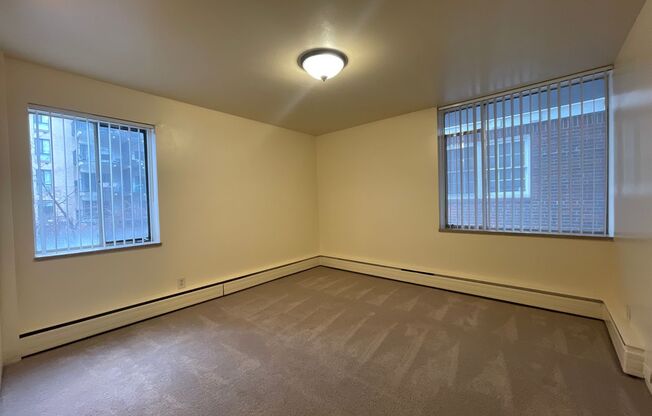 1 bed, 1 bath, 605 sqft, $1,050, Unit 303