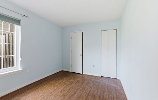 Charming 2 BR/2 BA Condo Home in Upper Marlboro!