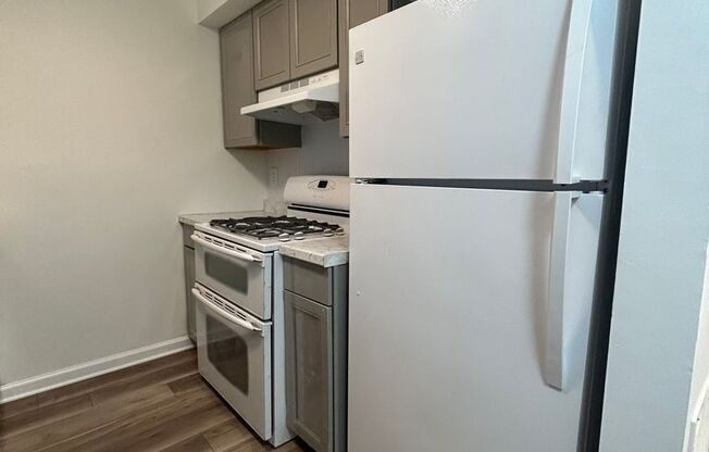 4104 Ogden St