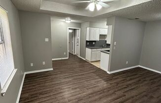 404 Jordan Ln.
