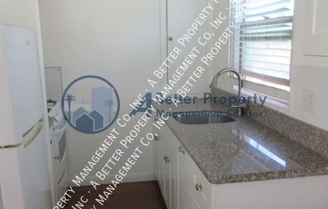6108 E OCEAN BLVD