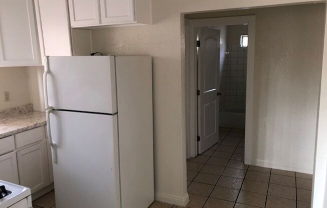 1 bed, 1 bath, 755 sqft, $1,750