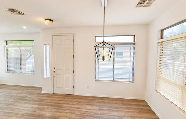 Live in Style and Convenience - 2BR/2BA with Appliances and Community Amenities!